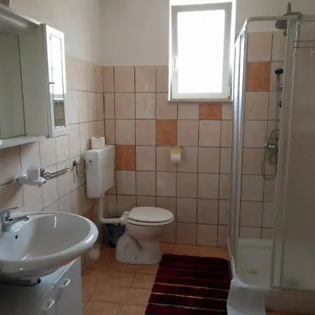 Pleasant Angelina With Private Pool Vila Kastelir