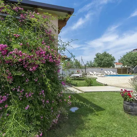 Villa Pleasant Angelina With Private Pool